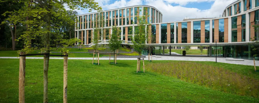 7d176490 ebbf 4f2a 8a7f ce03b6fbdd50